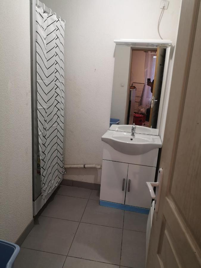 Апартаменты F1 1Er Etage 3 Personnes Обена Экстерьер фото
